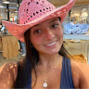 Meet your Posher, Marisa